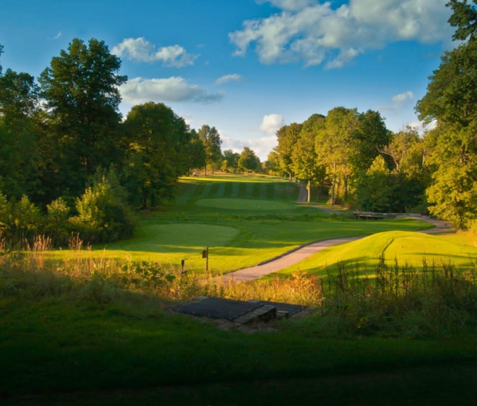 <p>Death, taxes, and Pete Dye designing top-ranked golf courses—those are the three guarantees in life. Twenty-seven holes comprise this 50-year-old gem just outside Cleveland, OH, but it’s the Lake and River nines that produce the premier eighteen. Dye layouts are never short on fascination, and this entertaining ensemble in the Ohio countryside is a Buckeye State must-play.</p>