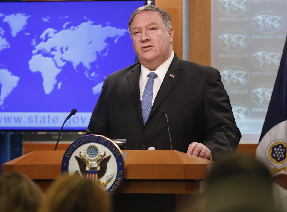 El secretario de Estado Mike Pompeo habla durante una conferencia de prensa en el Departamento de Estado en Washington, el miércoles 17 de abril de 2019. (AP Foto/Pablo Martinez Monsiváis).