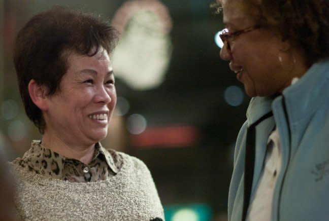 Paula Madison and her cousin Kim Yuet Lau. (Photo: Courtesy of Finding Samuel Lowe)