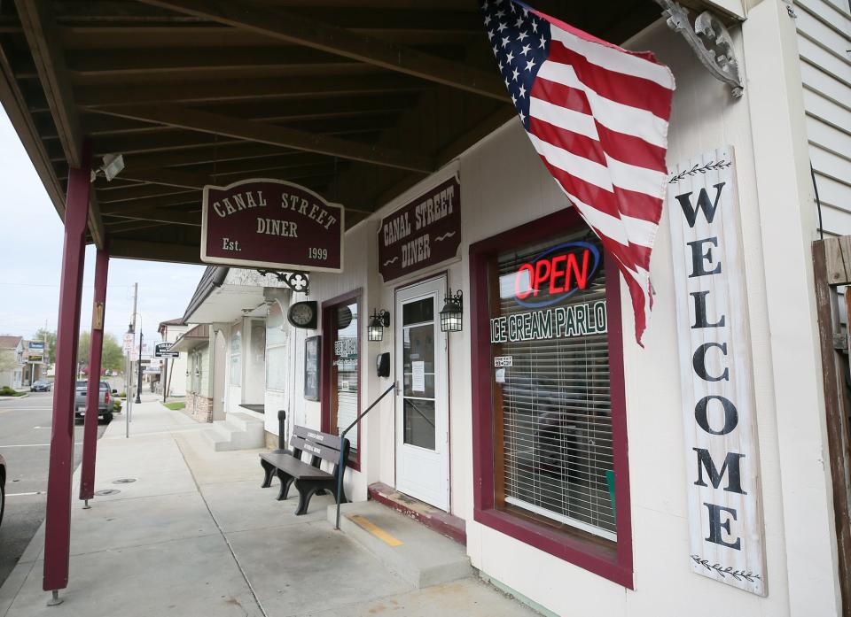 Canal Street Diner in Bolivar.