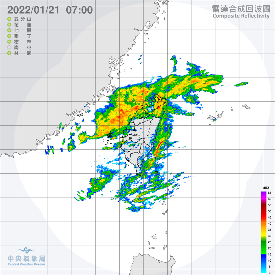 今天海面上有對流雲發展移入陸地，中部以北與東半部將有明顯降雨，南部地區也有降雨機率。   圖：中央氣象局/提供