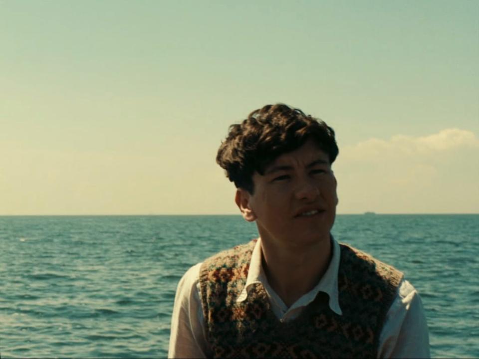 Mark Rylance and Barry Keoghan in "Dunkirk."