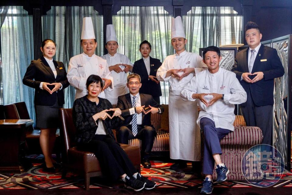亞都麗緻大飯店團隊自許以最好的餐點與服務品質扛下雙星招牌。