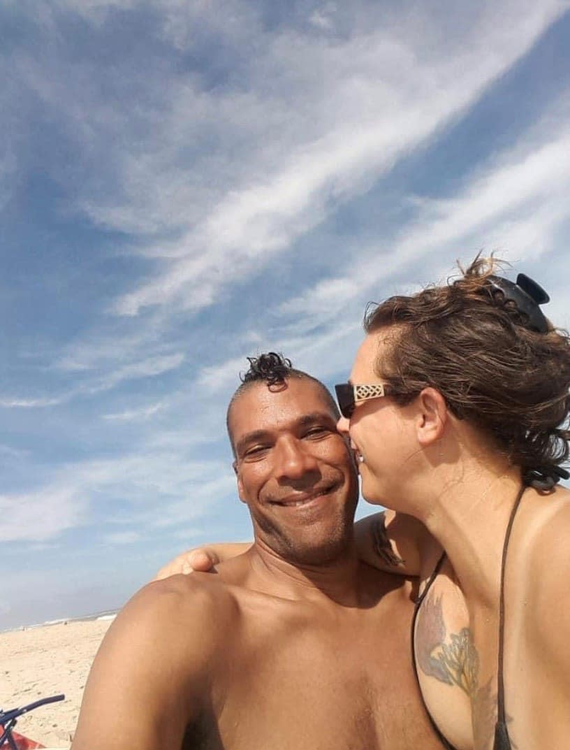 <div class="inline-image__caption"><p>David Confer and Cate Cohen in summer 2016 visiting the Outer Banks of North Carolina. Throughout Confer’s battle with non-Hodgkin lymphoma, Cohen said, she felt her partner’s clinicians didn’t listen closely to him and had written him off. Confer died in 2020, unable to secure a liver transplant. </p></div> <div class="inline-image__credit">Cate Cohen</div>