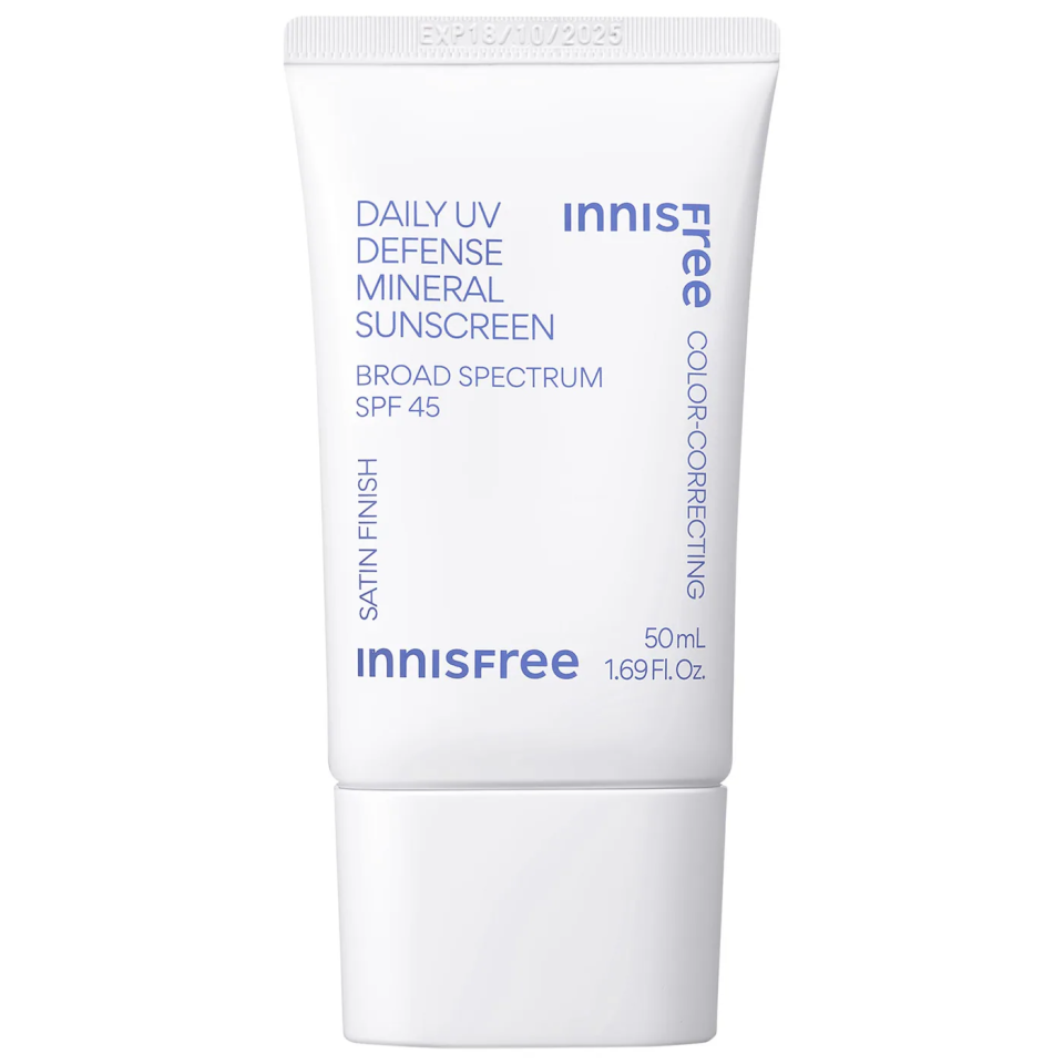 <p><a href="https://go.redirectingat.com?id=74968X1596630&url=https%3A%2F%2Fwww.sephora.com%2Fproduct%2Finnisfree-daily-uv-defense-mineral-sunscreen-broad-spectrum-spf-45-P510354&sref=https%3A%2F%2Fwww.cosmopolitan.com%2Fstyle-beauty%2Fbeauty%2Fg60572511%2Fbest-non-comedogenic-sunscreens%2F" rel="nofollow noopener" target="_blank" data-ylk="slk:Shop Now;elm:context_link;itc:0;sec:content-canvas" class="link ">Shop Now</a></p><p>Daily UV Defense Mineral Sunscreen Broad Spectrum SPF 45</p><p>sephora.com</p><p>$22.00</p>