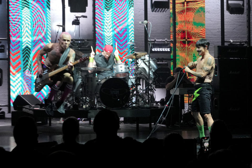 NEW YORK, NEW YORK - SEPTEMBER 13: Red Hot Chili Peppers perform at The Apollo Theater for SiriusXM's Small Stage Series on September 13, 2022 in New York City. (Photo by Kevin Mazur/Getty Images for SiriusXM)