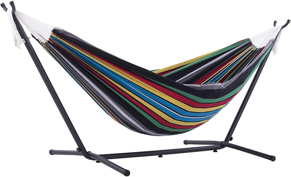 Vivere Combo Hammock and Stand. Image via Amazon.