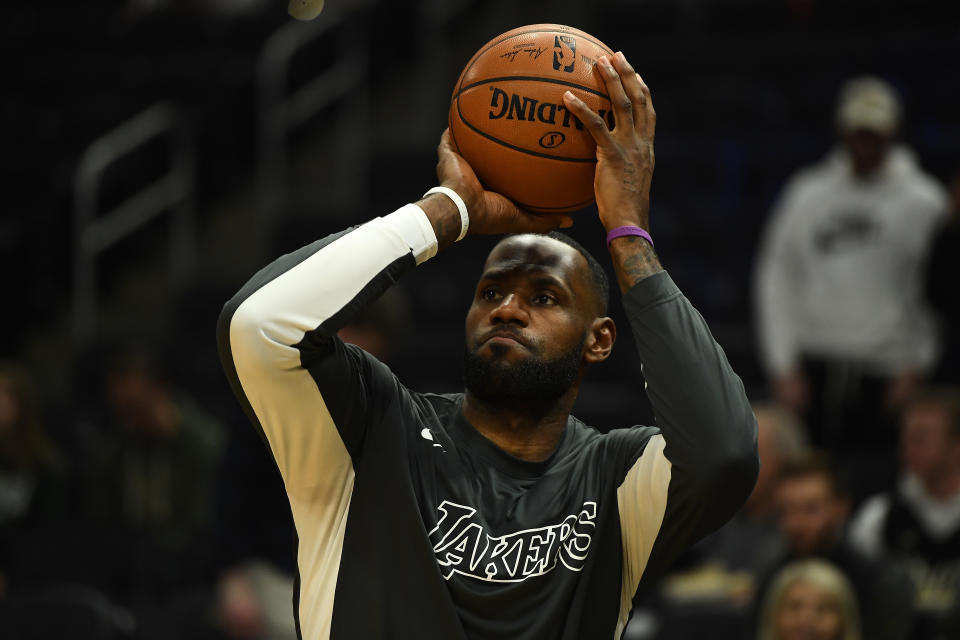 MILWAUKEE, WISCONSIN - DECEMBER 19:  LeBron James #23 of the Los Angeles Lakers participates in warmups prior to a game prior to a game against the Milwaukee Bucks at Fiserv Forum on December 19, 2019 in Milwaukee, Wisconsin. NOTE TO USER: User expressly acknowledges and agrees that, by downloading and or using this photograph, User is consenting to the terms and conditions of the Getty Images License Agreement. (Photo by Stacy Revere/Getty Images)