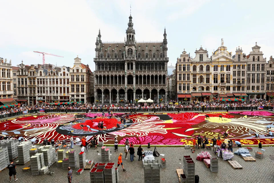 La alfombra de flores ''Art Nouveau'' en Bruselas