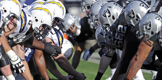 Oakland Raiders fall to the Los Angeles Chargers