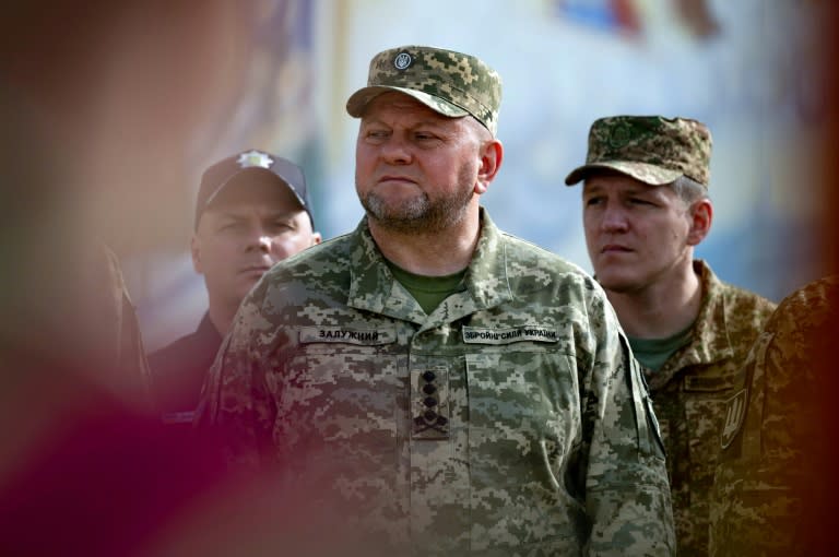 Der ukrainische Präsident Wolodymyr Selenskyj hat Armeechef Walerij Saluschnyj von seinem Posten abgesetzt. Als Nachfolger ernannte Selenskyj am Donnerstag den bisherigen Kommandeur des ukrainischen Heeres, Oleksandr Syrskyj. (Handout)