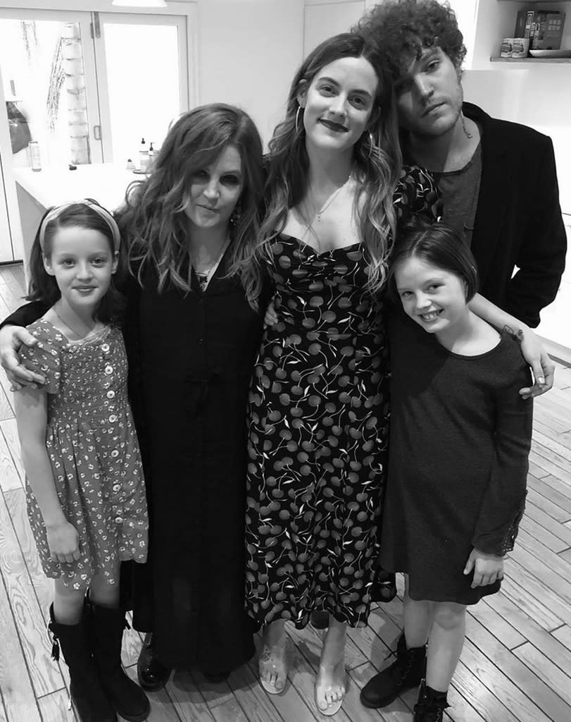 Riley Keough, Harper Vivienne Ann Lockwood, Lisa Marie Presley, Finley Aaron Love Lockwood, Priscilla Presley, Benjamin Keough