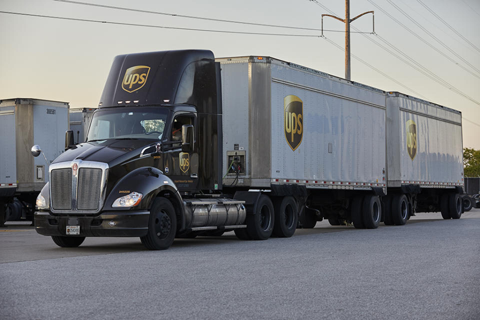 UPS Truck, UPS, strike, retail