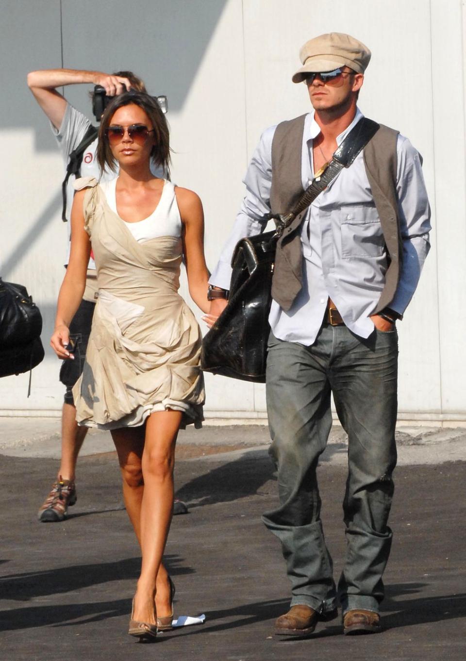 Celebrities at the Airport in the Early 2000s: The Photos