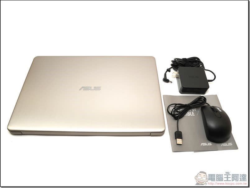 ASUS VivoBook S15 S510 開箱 、評測 – 輕・力綻放、不到1.5公斤！效能與輕薄兼具的美型筆電