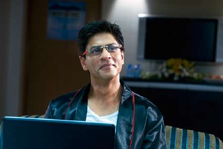 Shah Rukh Khan : His red rimmed glasses have become a trademark and SRK owns at least 15 pairs of them. They are kept at different spots so that he never loses them. 