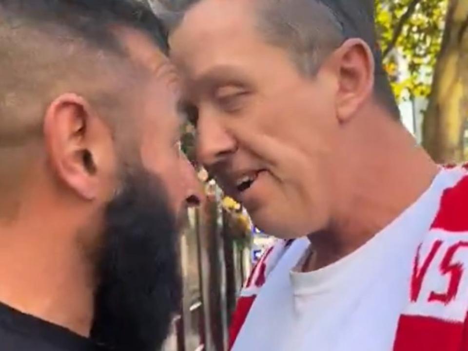 Assignment Freelance Picture A heated physical confrontation between an AFL supporter and\n pro-Palestine demonstrators broke out Sunday in front of a Melbourne CBD pub.