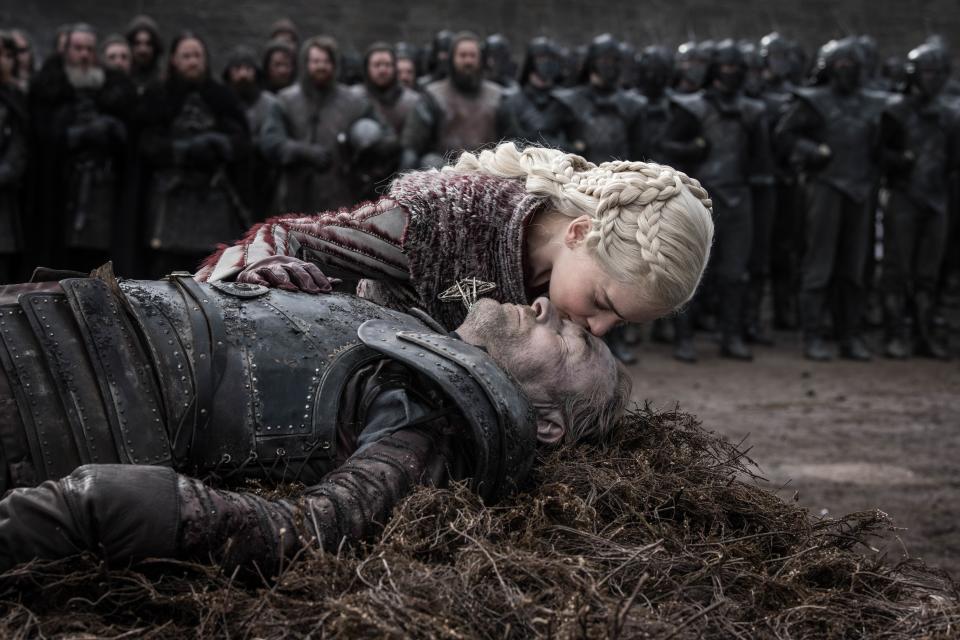 <h1 class="title">Dany kisses Jorah.jpg</h1><cite class="credit">HBO</cite>