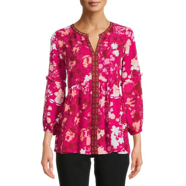 A fun, flirty, flattering top for a night out. (Photo: Walmart)