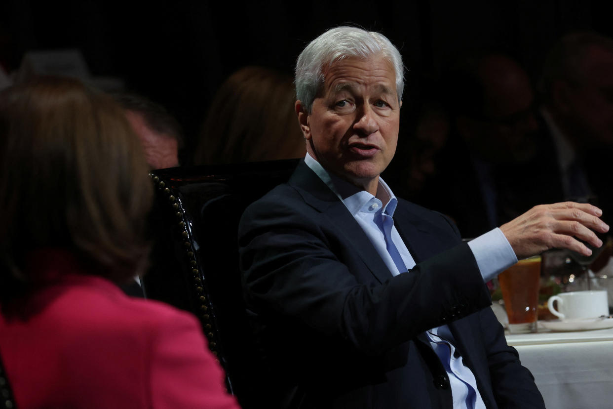 Jamie Dimon, Chairman and Chief Executive officer (CEO) of JPMorgan Chase & Co. (JPM) speaks to the Economic Club of New York in Manhattan in New York City, U.S., April 23, 2024. REUTERS/Mike Segar