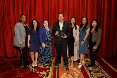 (left to right) Cherisa Pelle, Michelle Karajelian, Dr. Dieuwertje Kast, director of STEM education programs, USC Joint Educational Project, Brandon Ramirez, director, corporate social responsibility and external relations, Hyundai Motor America, Ciara Calub, Vanessa Perez, Raelynn Blackwell in Los Angeles on April 10, 2024 (Photo/Hyundai)