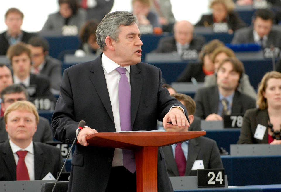 Gordon Brown addressing MEPs in Strasbourg in 2009 (European Parliament)