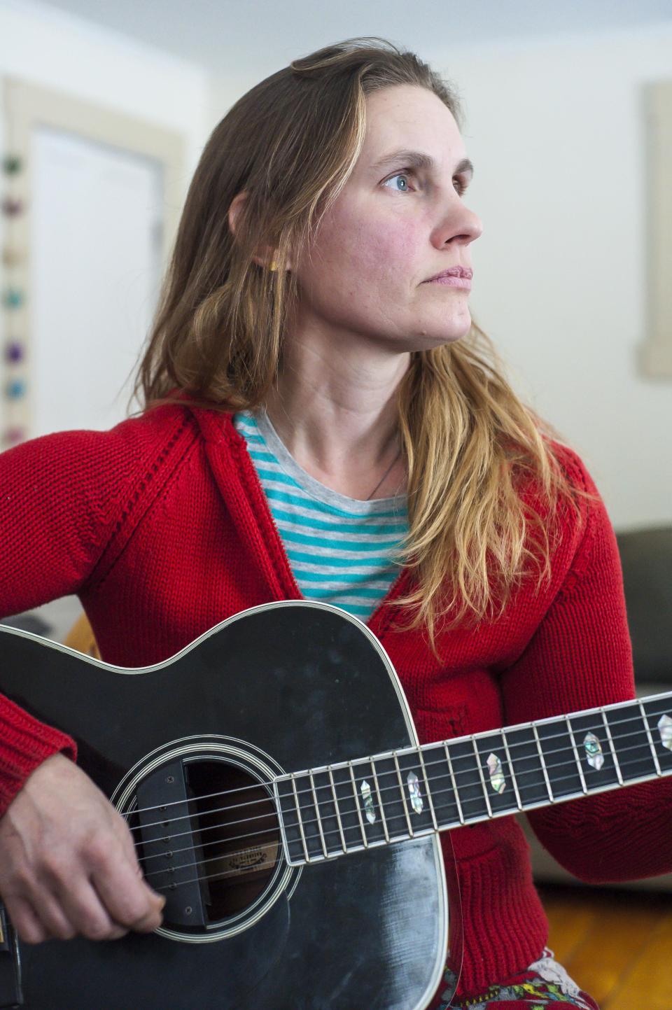 Ariel Zevon plays music from her album "The Detangler" in Worcester on Thursday, January 11, 2018.