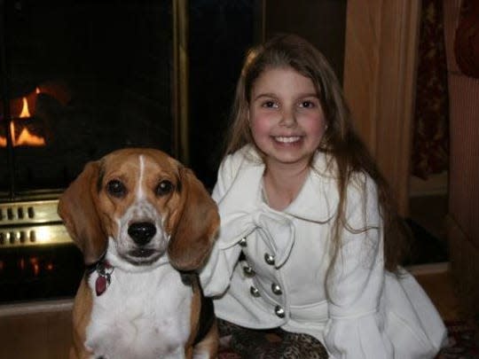 Marisa Tufaro and her beagle Dunkin