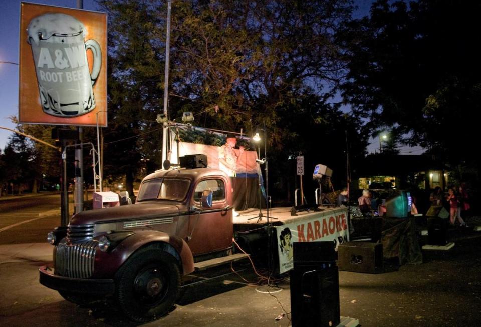 A singer Karaokes at the A&W drive-in in Modesto Calif., Saturday, August 29, 2009.