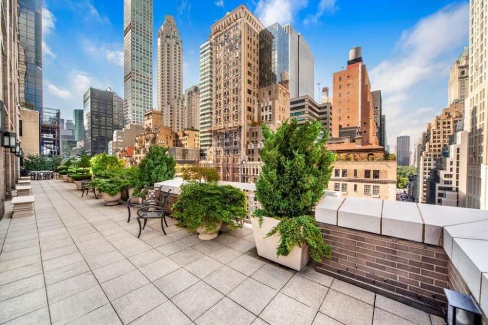 <p>New York just keeps on giving, with this stellar five-bedroom apartment also making the list. Dreaming of owning this home? It has seven <a href="https://www.housebeautiful.com/uk/decorate/bathroom/a38159023/how-to-make-small-bathroom-look-bigger/" rel="nofollow noopener" target="_blank" data-ylk="slk:bathrooms;elm:context_link;itc:0;sec:content-canvas" class="link ">bathrooms</a>, a private lift, enviable entertainment areas, and the most spectacular terrace we've ever seen (it spans 2,000 square feet in total).</p><p>This property is currently on the market for £24,962,520 with Barnes New York via <a href="https://www.rightmove.co.uk/properties/76776807" rel="nofollow noopener" target="_blank" data-ylk="slk:Rightmove;elm:context_link;itc:0;sec:content-canvas" class="link ">Rightmove</a>. </p>