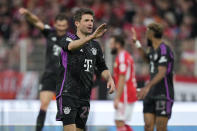Bayern's Thomas Mueller celebrates after scoring his side's fifth goal during the German Bundesliga soccer match between FC Union Berlin and Bayern Munich at the An der Alten Forsterei stadium in Berlin, Germany, Saturday, April 20, 2024. (AP Photo/Ebrahim Noroozi)