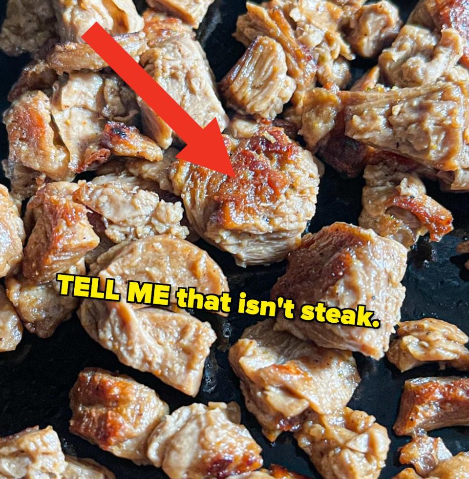 arrow pointing to the sear, close up with text: tell me that isn't steak