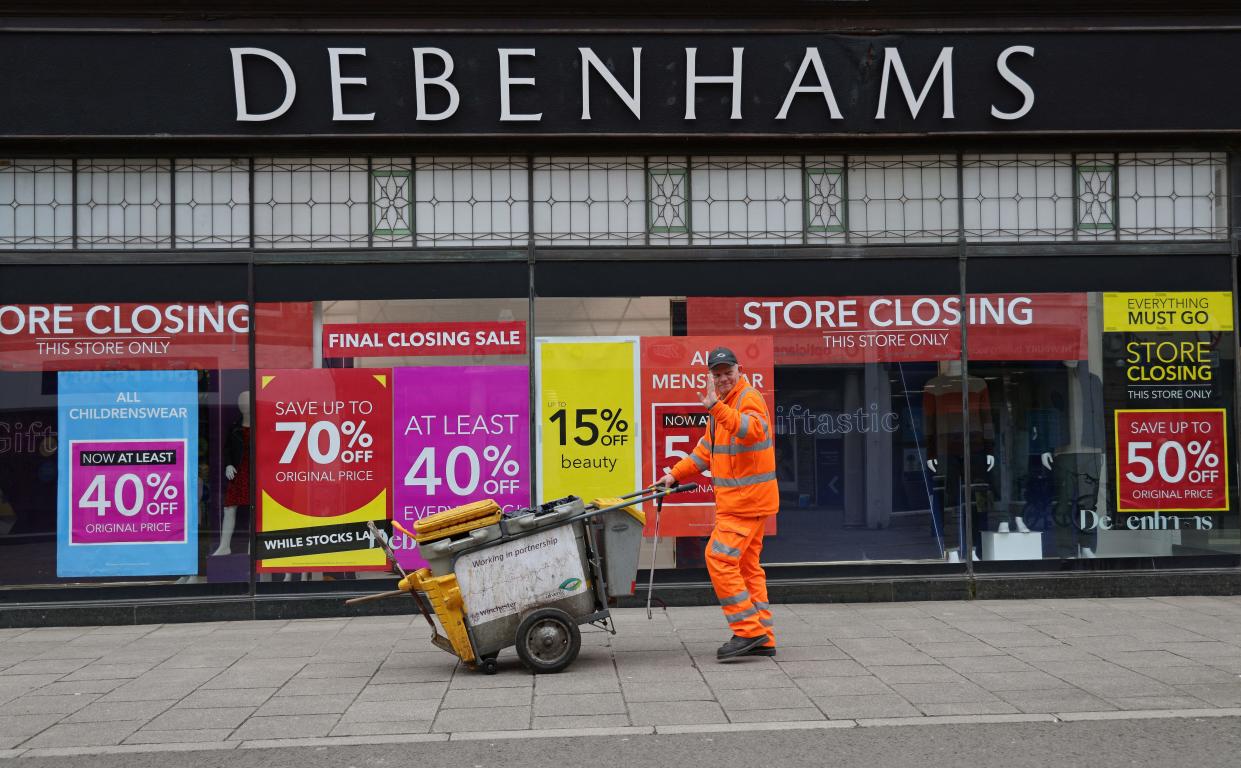 <p>The last of the 28 stores will shut this evening  </p> (AFP/Getty)