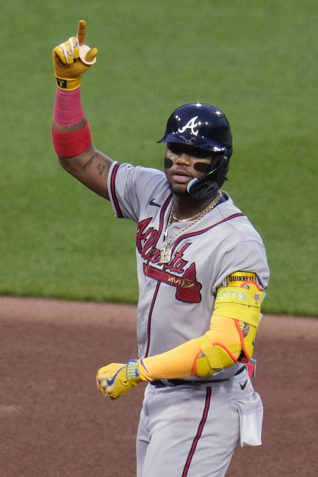 Braves' Ronald Acuna Jr forced to exit game vs. Pirates after hit