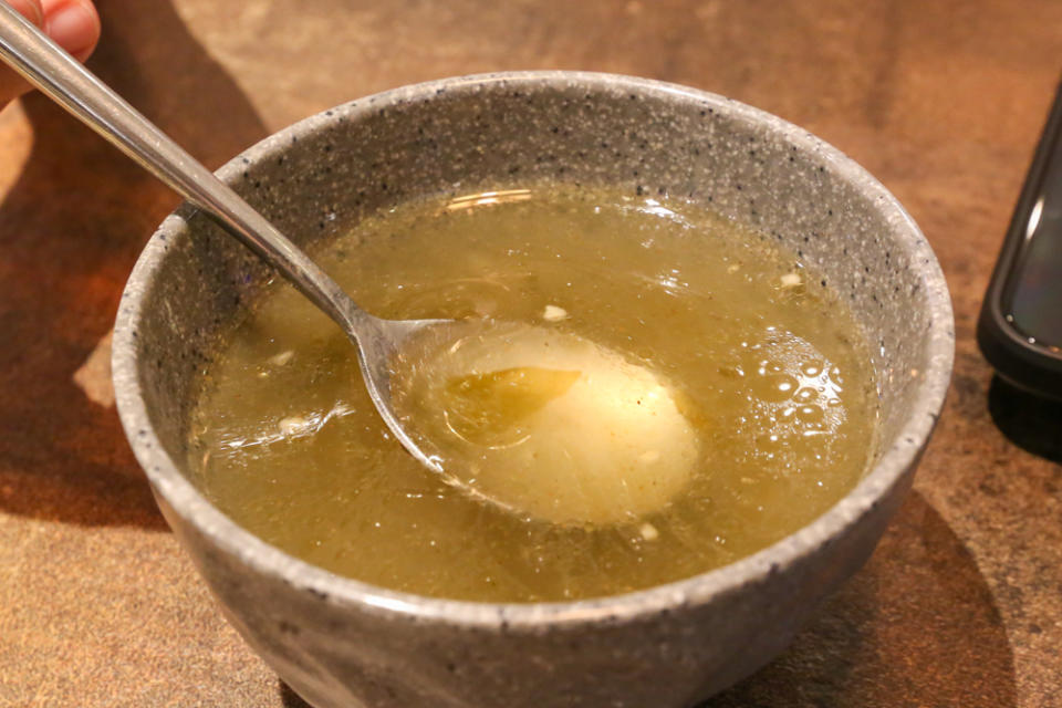 Rolling Rice - chicken seaweed soup