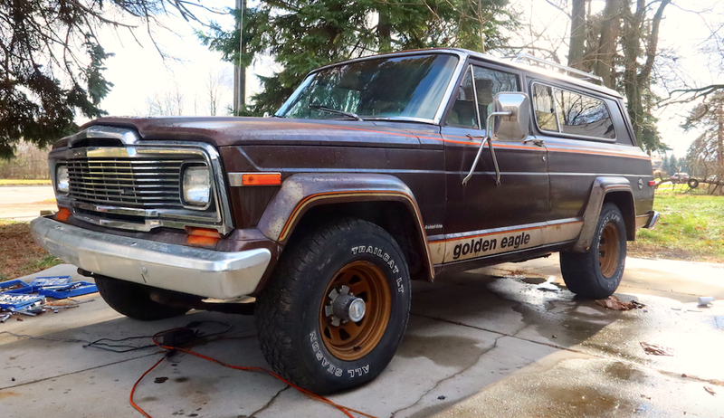 A Jeep Cherokee Golden Eagle 