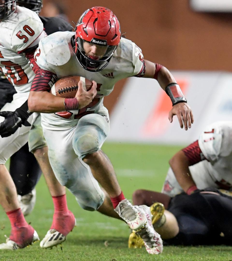Fyffe’s Brodie Hicks (22) carries the ball against B.B. Comer during the AHSAA Class 2A State Football Championship Game at Jordan Hare Stadium in Auburn, Ala., on Friday December 2, 2022.