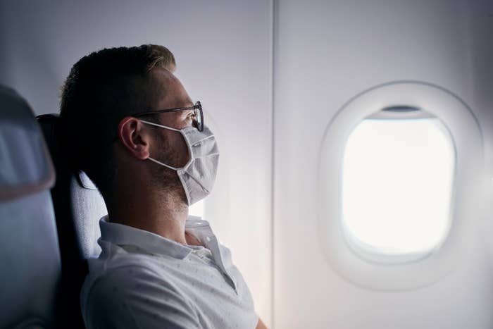 If you feel yourself tense up during turbulence, this advice from flight pros can help.