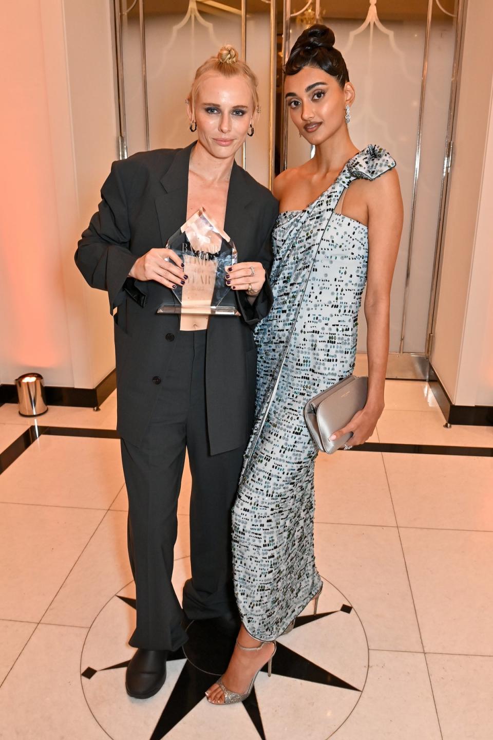 Lauren Wasser, winner of the Model award and Neelam Gill (Dave Benett)