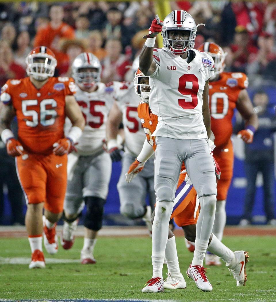 Ohio State Buckeyes wide receiver Binjimen Victor (9) points to the fans after a reception during the College Football Playoff semifinal Fiesta Bowl against the Clemson Tigers at University of Phoenix Stadium in Glendale, Arizona on Dec. 31, 2016. (Barbara J. Perenic/The Columbus Dispatch) 