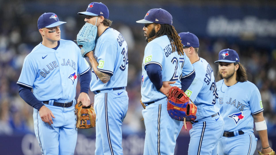 Pretty much everything went wrong for the Toronto Blue Jays this week. (Getty)