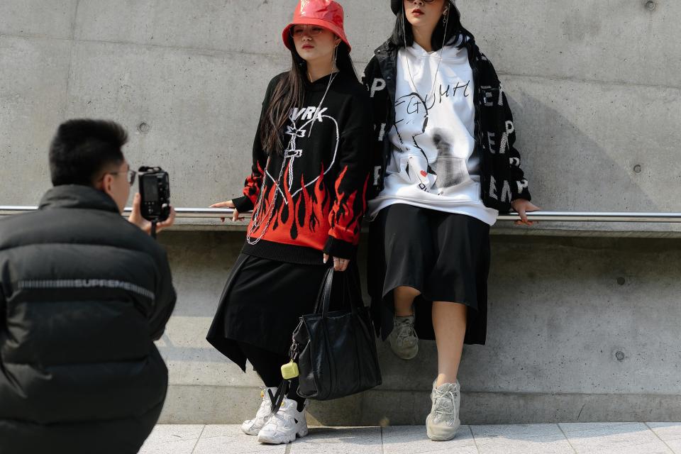 The Best Street Style From Seoul Fashion Week Fall 2019