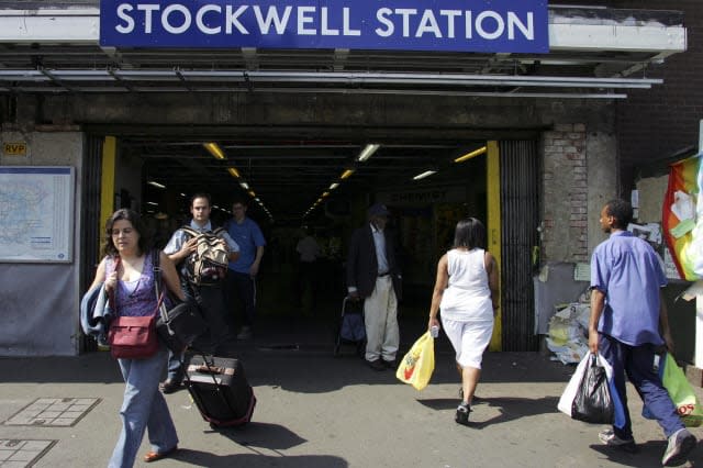 Man hit on head at Stockwell Tube station in stable condition