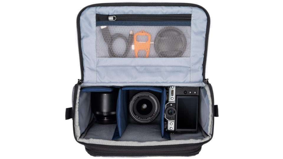 Think Tank Mirrorless Mover V2 30