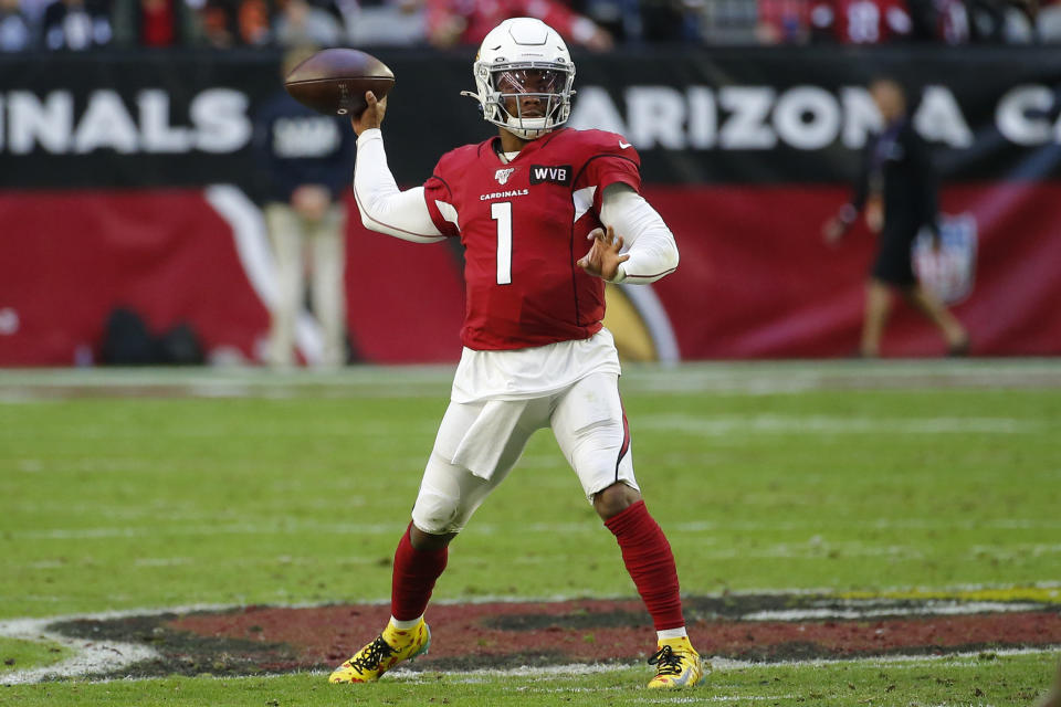 Arizona Cardinals quarterback Kyler Murray (1) throws against the Cleveland Browns during the first half of an NFL football game, Sunday, Dec. 15, 2019, in Glendale, Ariz. (AP Photo/Rick Scuteri)