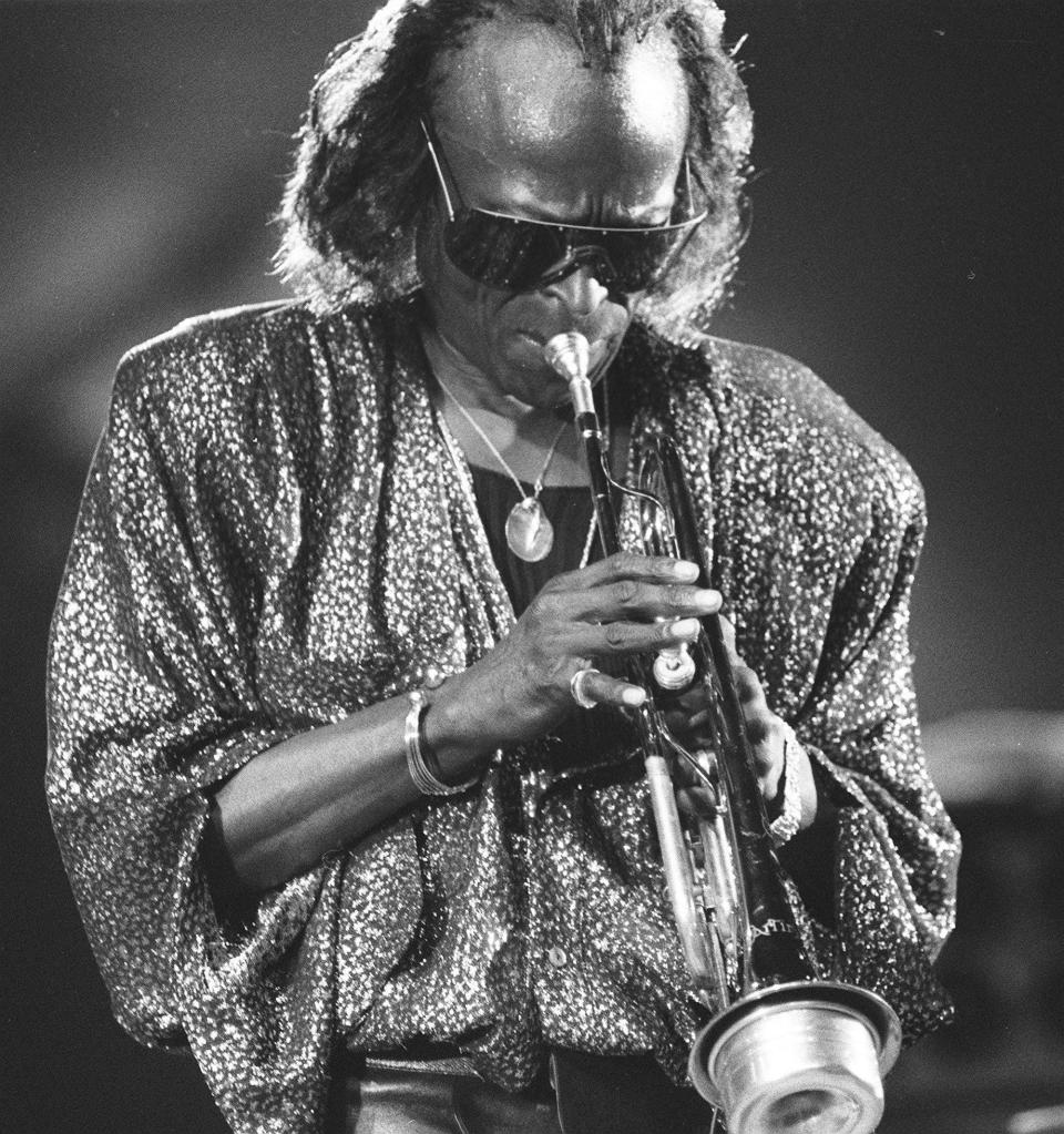 Miles Davis performs during the Jacksonville Jazz Festival on October 11, 1986.