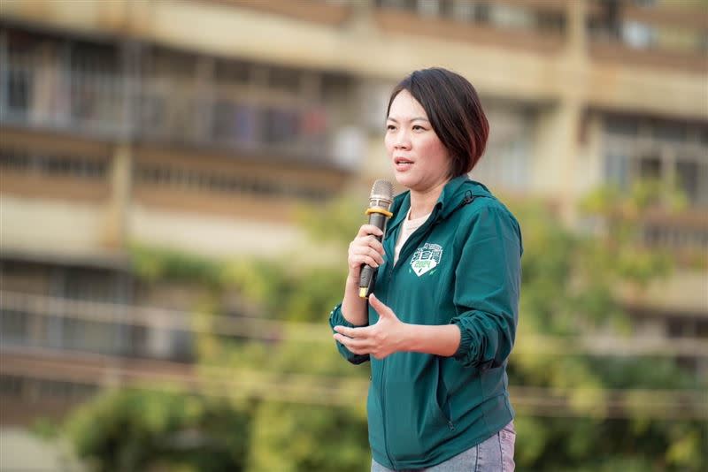 傳出藍營要發起甲動讓臨時會流會，讓台北市議員簡舒培痛批，根本就是為了護航蔣萬安。（圖／翻攝自簡舒培粉專）