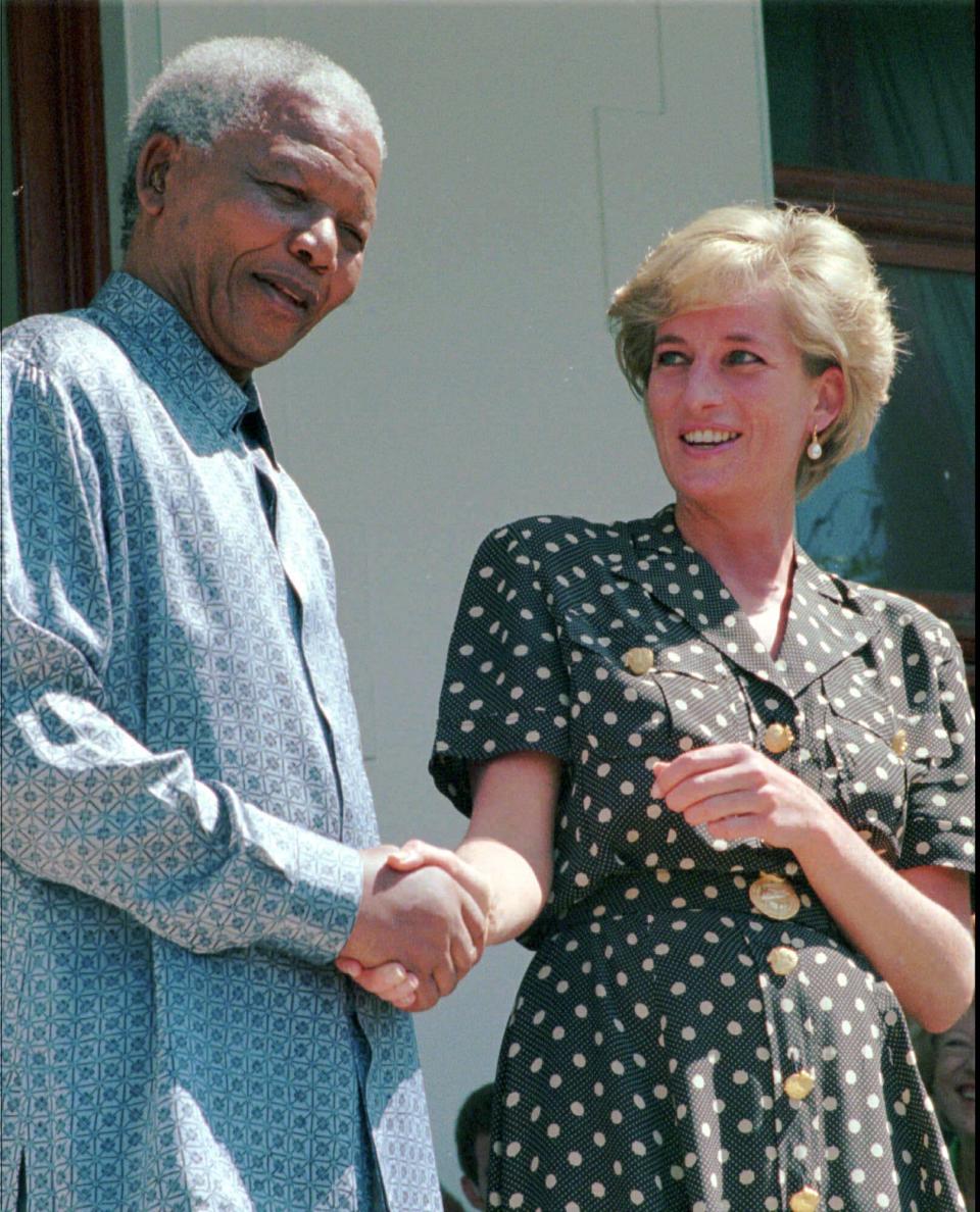 South African President Nelson Mandela and Princess Diana in 1997