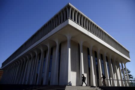 Princeton University's Woodrow Wilson School of Public and International Affairs is seen in Princeton, New Jersey, November 20, 2015. REUTERS/Dominick Reuter