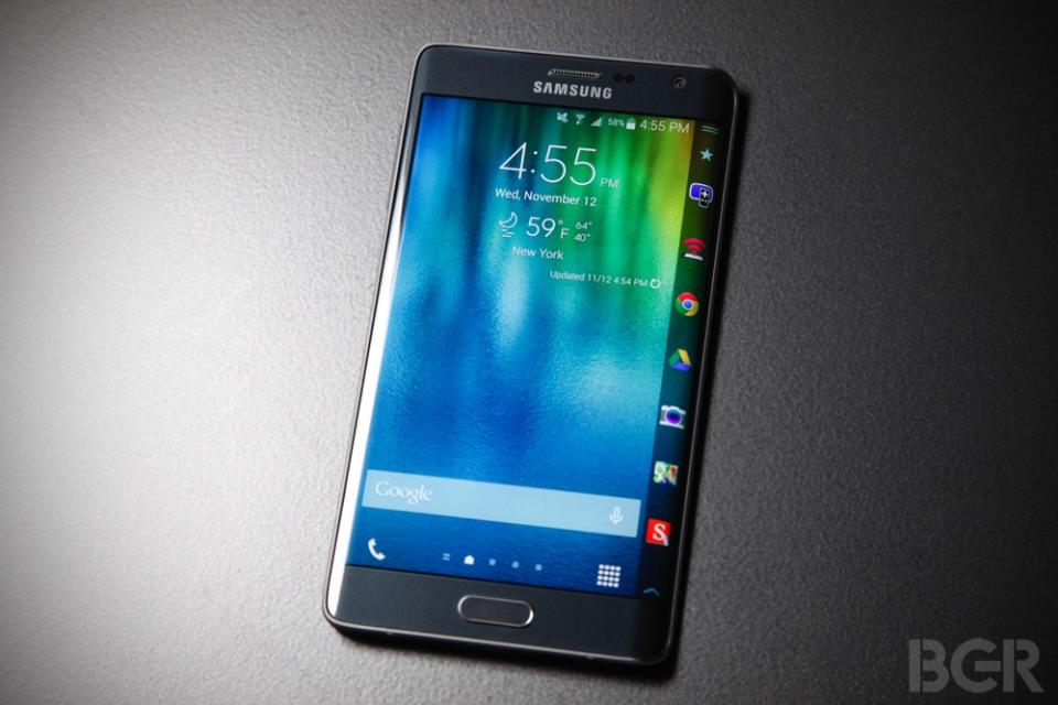 Samsung reportedly thinks it can sell 10 million Galaxy S6 Edge units this year